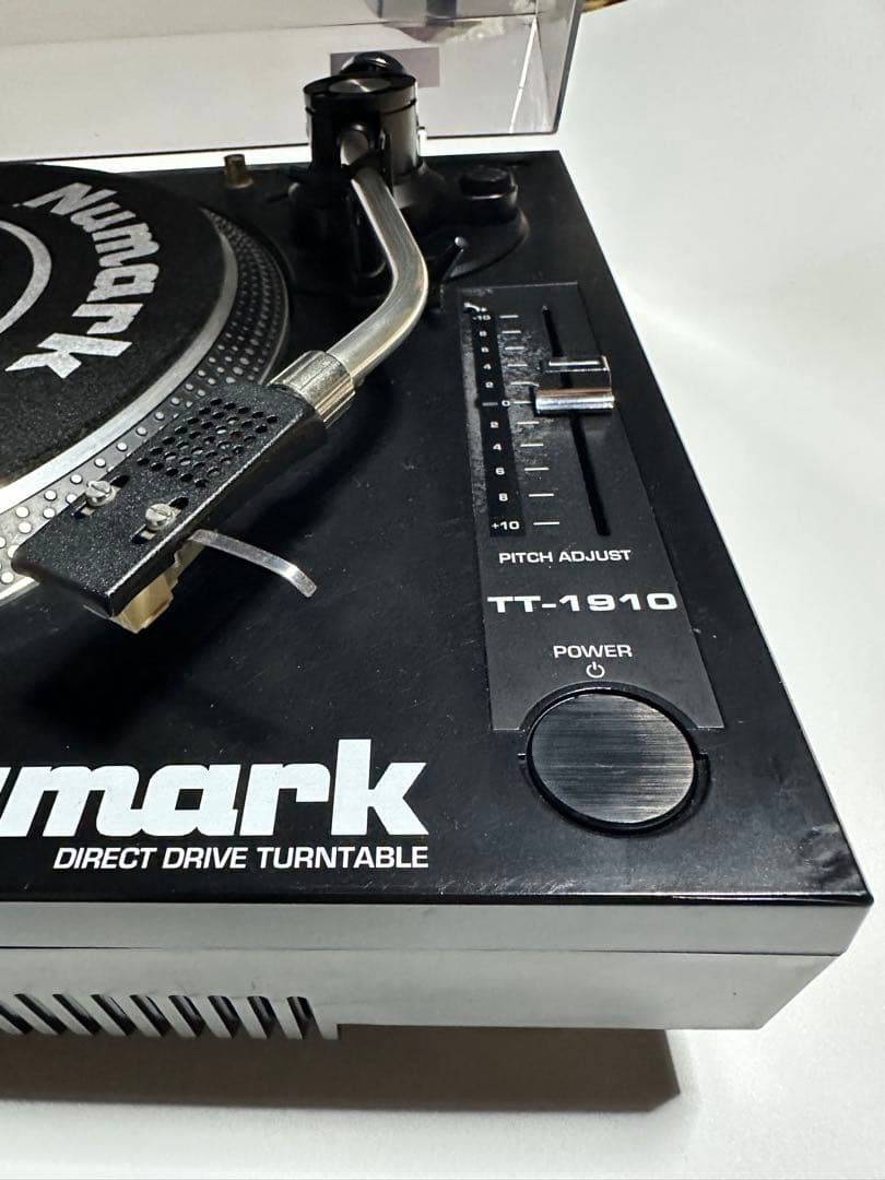 ② Numark TT-1910 ダイレクトドライブターンテーブ ル
