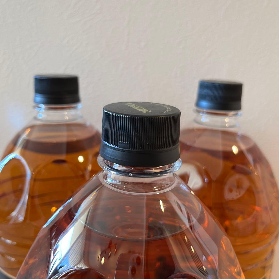 ブラックニッカ　クリア　4L 3本 未開封　BLACK　CLEAR ウィスキー