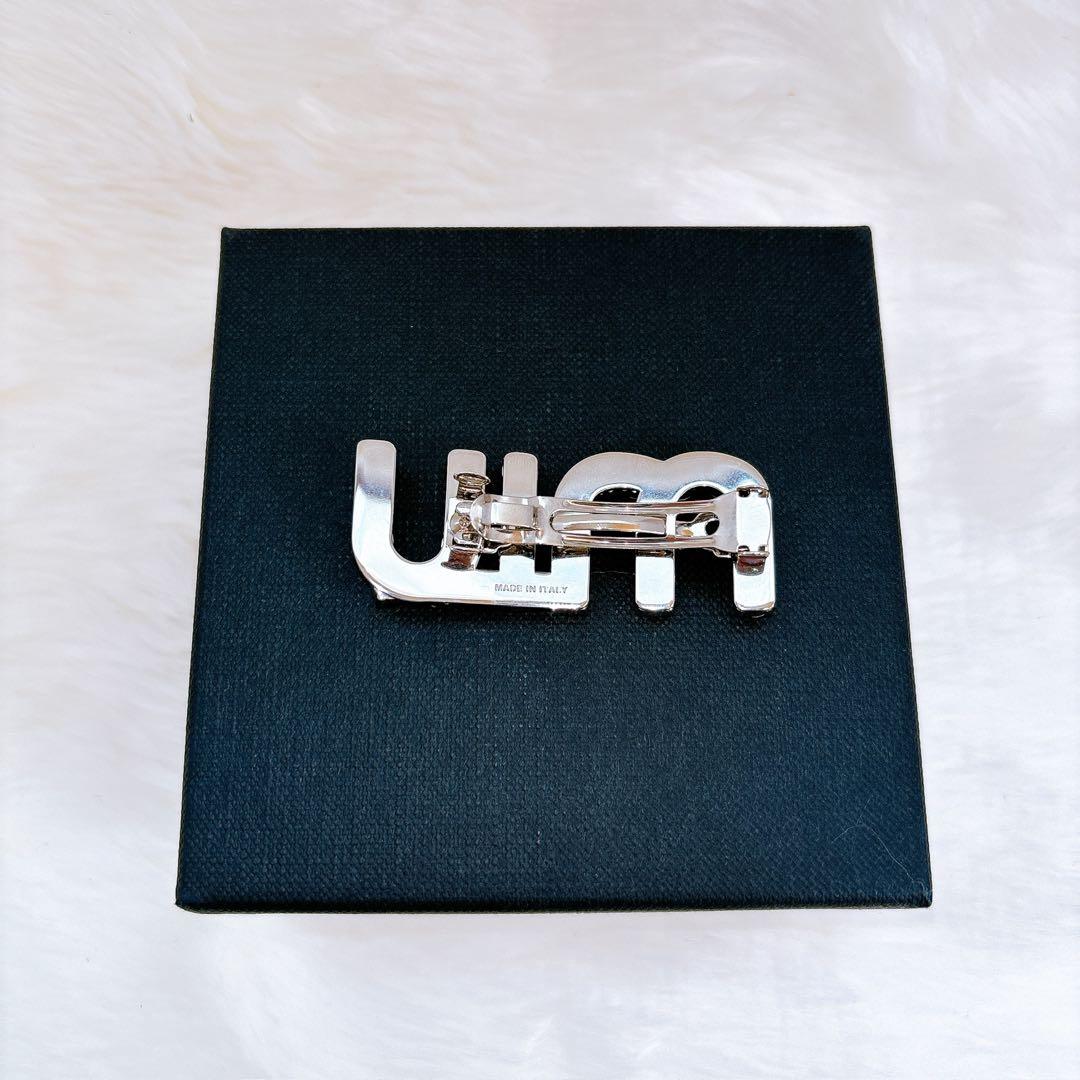 miu miu クリスタルブローチ　ビジュー