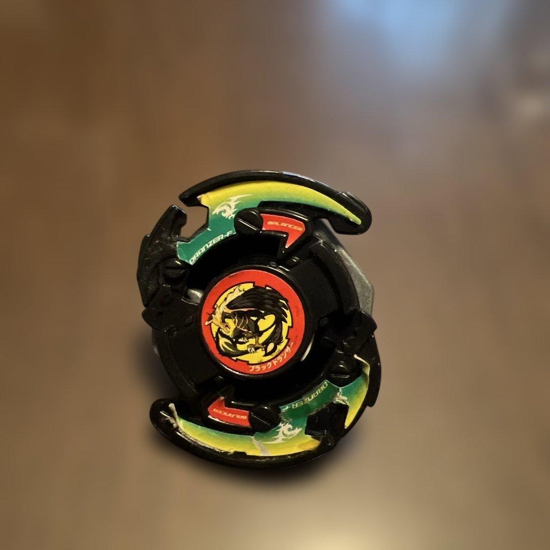 ベイブレード　ブラックドランザーF 激レア　値下げ可　貴重　初期