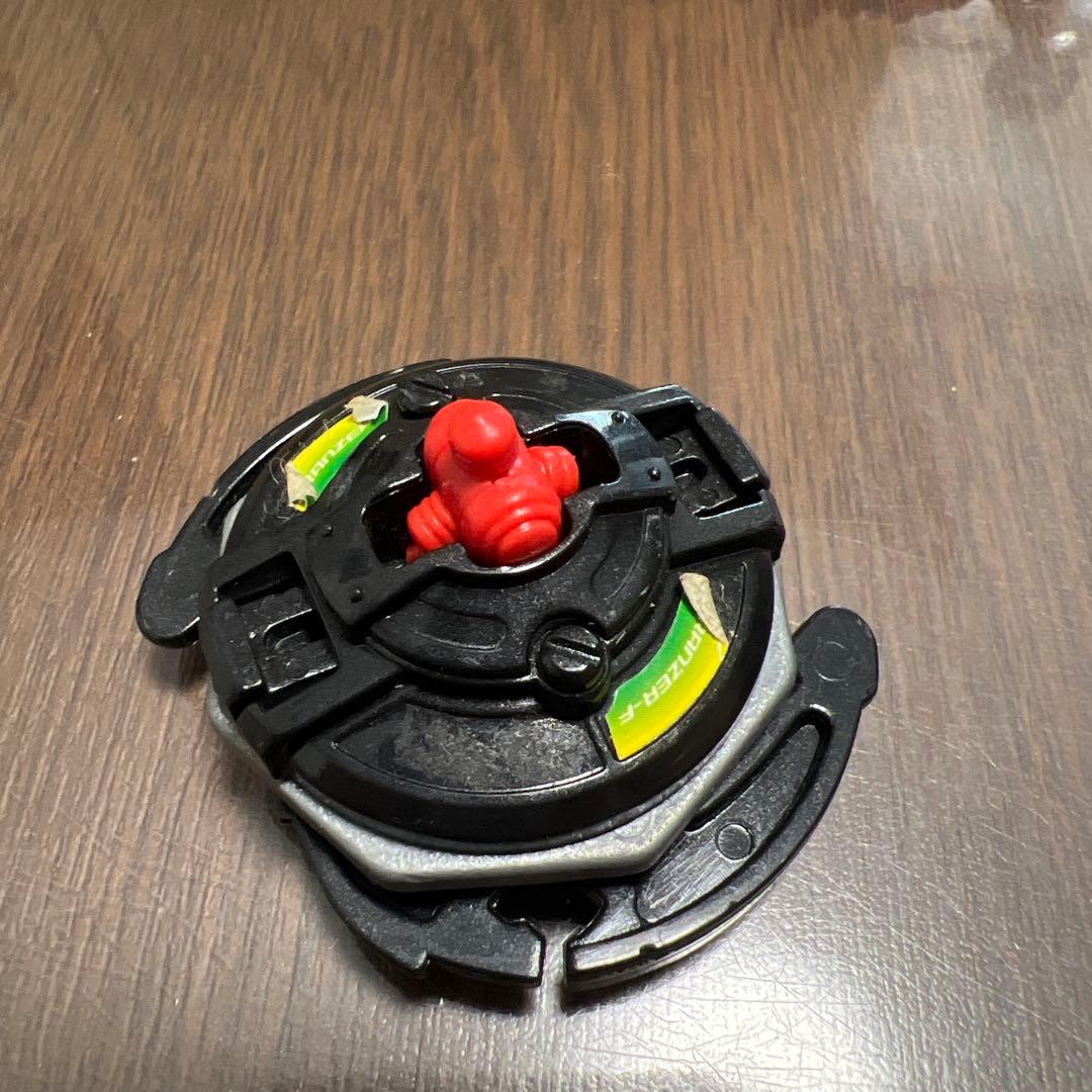 ベイブレード　ブラックドランザーF 激レア　値下げ可　貴重　初期