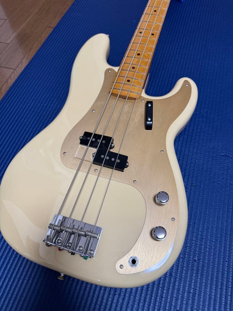ベース Fender Vintera II 50s Precision Bass