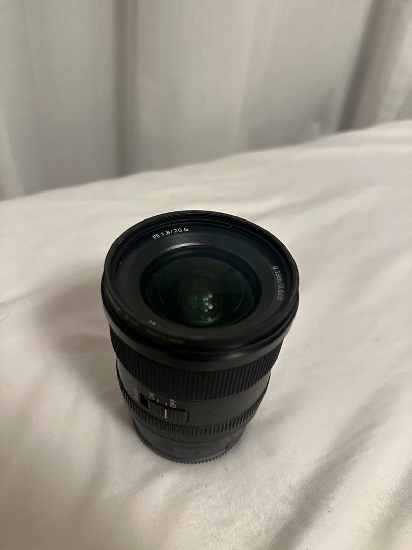 レンズ(単焦点) SEL20F18G