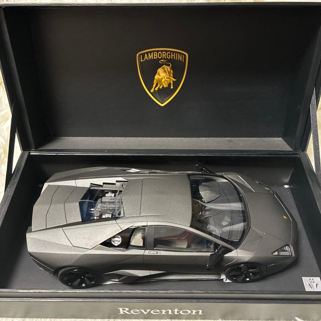 激レアLamborghini Reventón マットグレー 1/18完売品