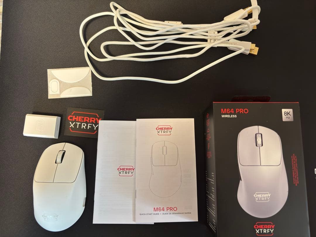 Xtrfy M64 PRO ホワイト ワイヤレスマウス 本体