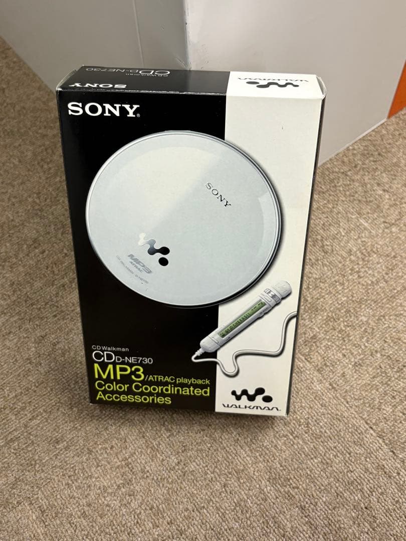 【ほぼ新品】SONY ソニー CD D-NE730 MP3 再生 動作品 純正品