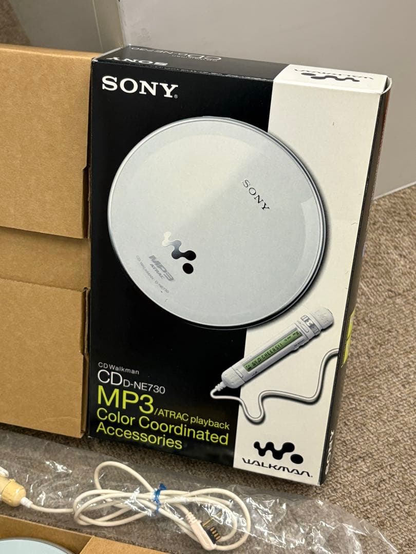 【ほぼ新品】SONY ソニー CD D-NE730 MP3 再生 動作品 純正品