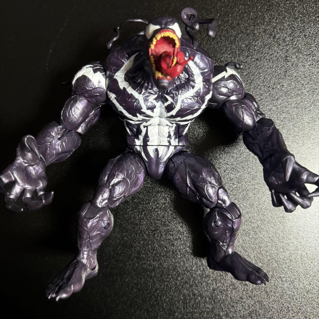 マーベルレジェンド　モンスターヴェノム　ビルドアップフィギュア　中古美品