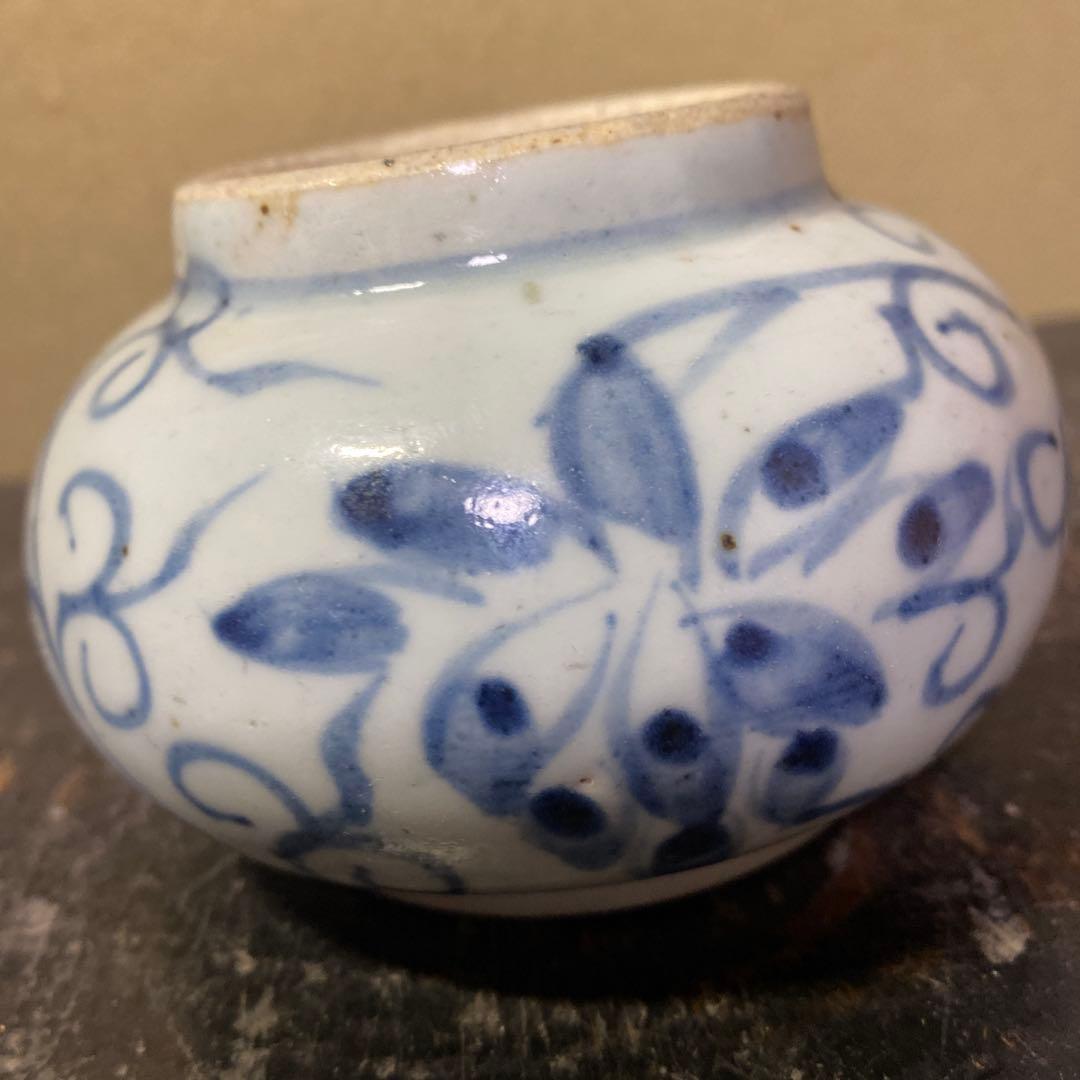 中国古玩　染付草花文水滴