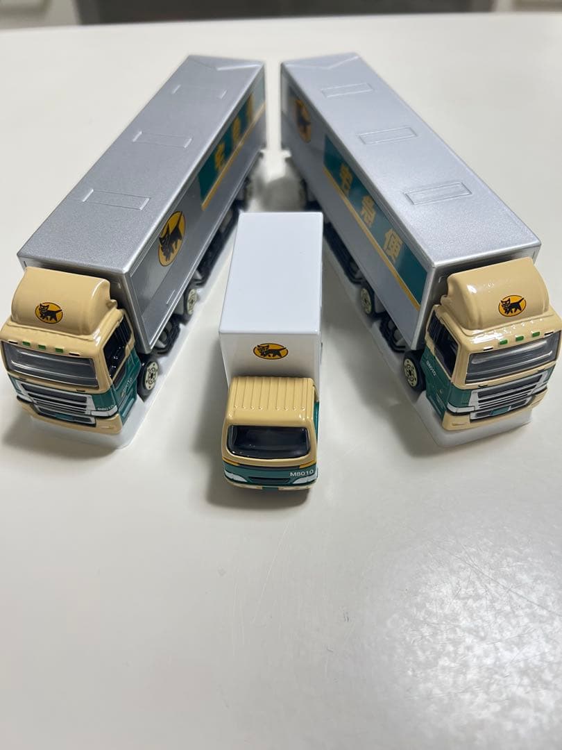 美品 クロネコヤマト非売品 トラック ミニカー 3台セット