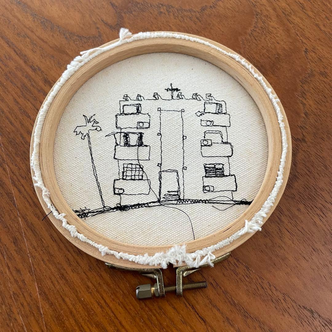 テルアビブ購入 一点物 刺繍アート バウハウス 直径14cm