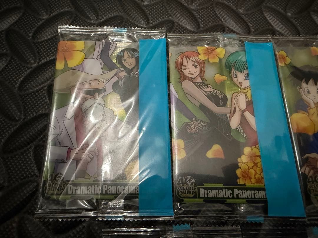 ジャンプ　４０周年記念カード 森永　ドラゴンボール ワンピース　悟空　ルフィ