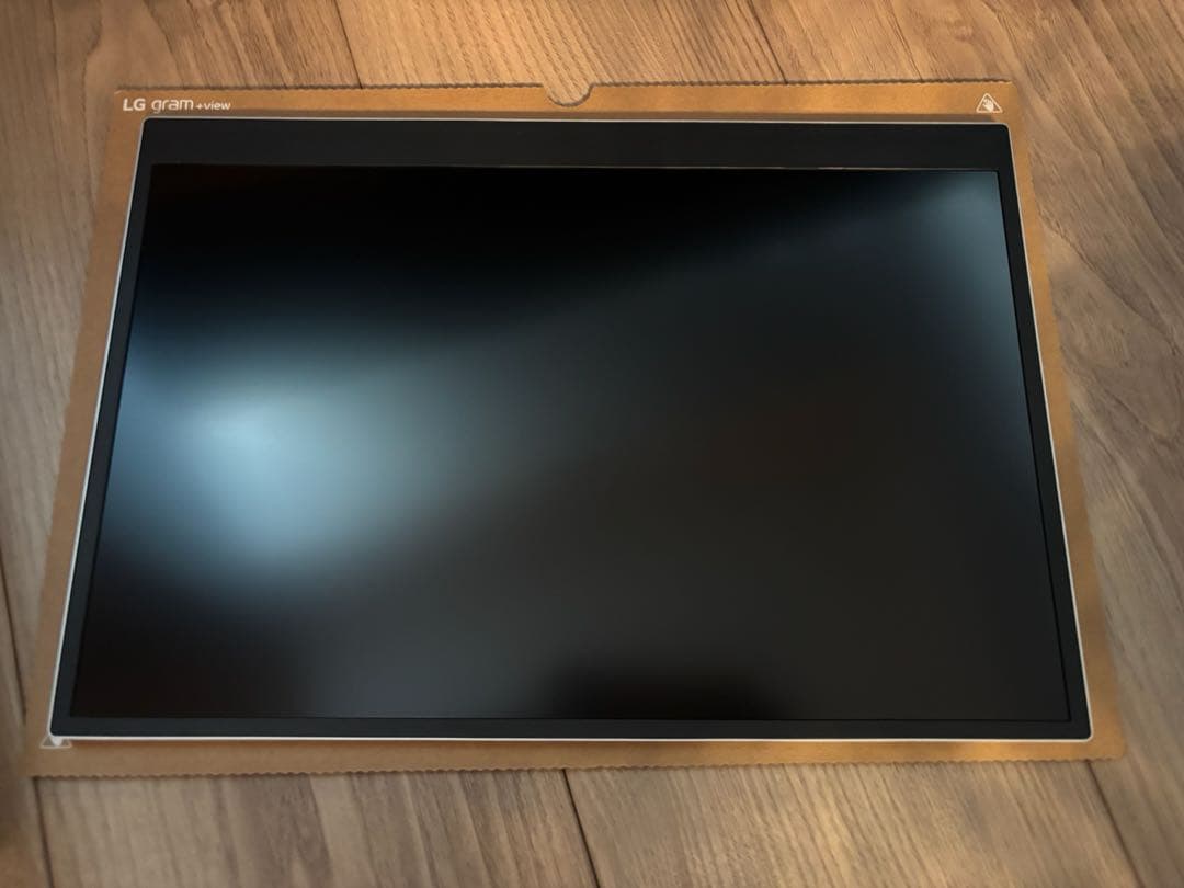 【@0209】★美品★LG gram ＋view 16MR70