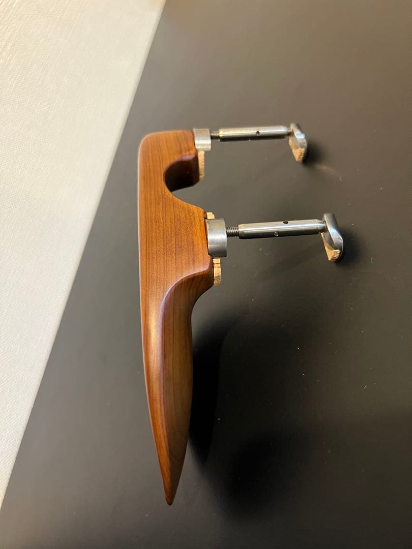 『未使用品』Berdani バイオリン 顎当て　柘植チタン