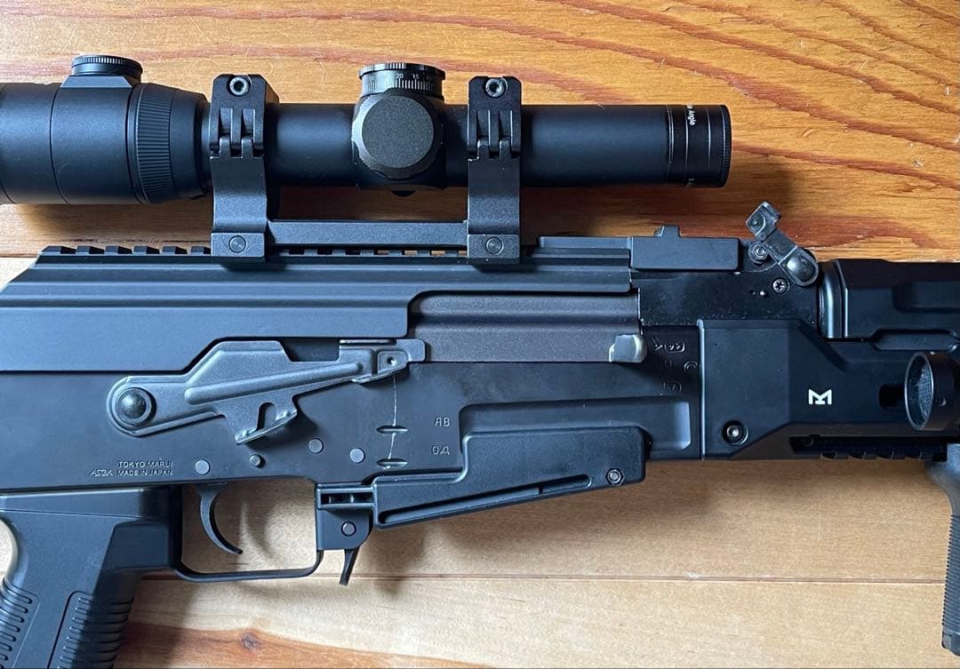 東京マルイ　AKストーム　電動ガン