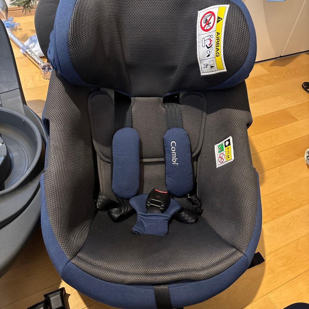 コンビ　エッグショック　THE S チャイルドシート　新生児　combi