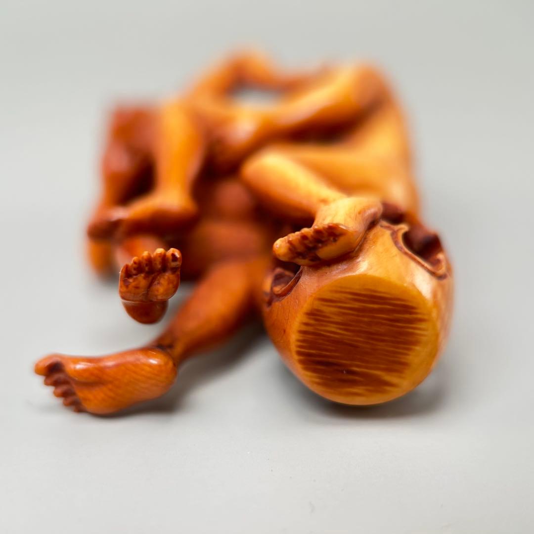 浮世絵人間の形 極上根付天然素材アンティーク骨董　飾り物　古美術　置物細密細工