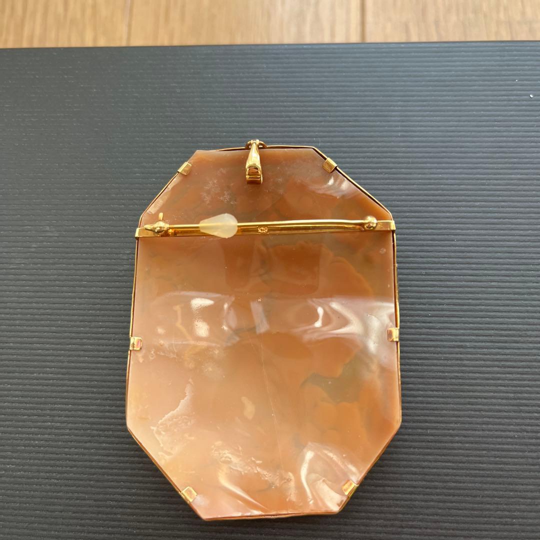 値下げ！K18カメオブローチ　　作家ソルビノ　✨