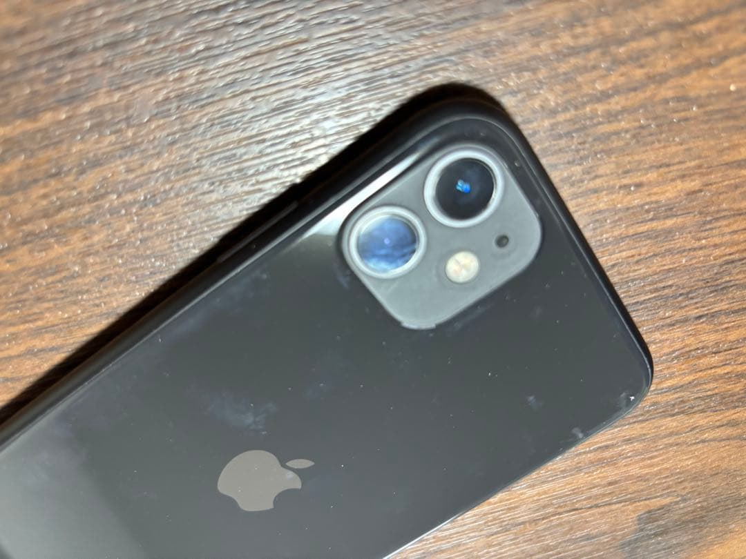 iPhone11 64GB SIMフリー 画面割れあり ジャンク品