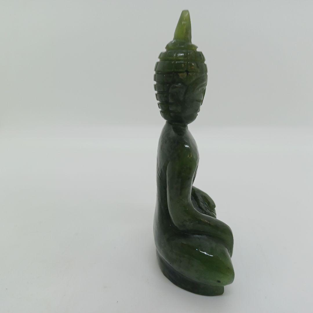 【新品】天然 本翡翠 仏像 彫刻品 宝石 全長8cm