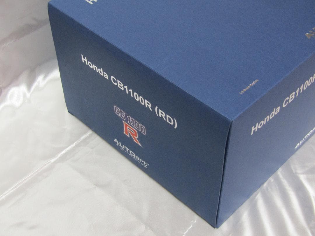 オートアート1/6　HONNDA　CB1100R　ホンダCB1100R