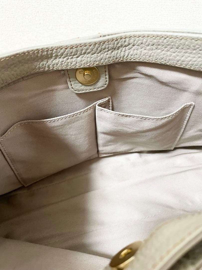 美品♡ATAO アタオ chivy チヴィ ショルダーバッグ　グレージュ