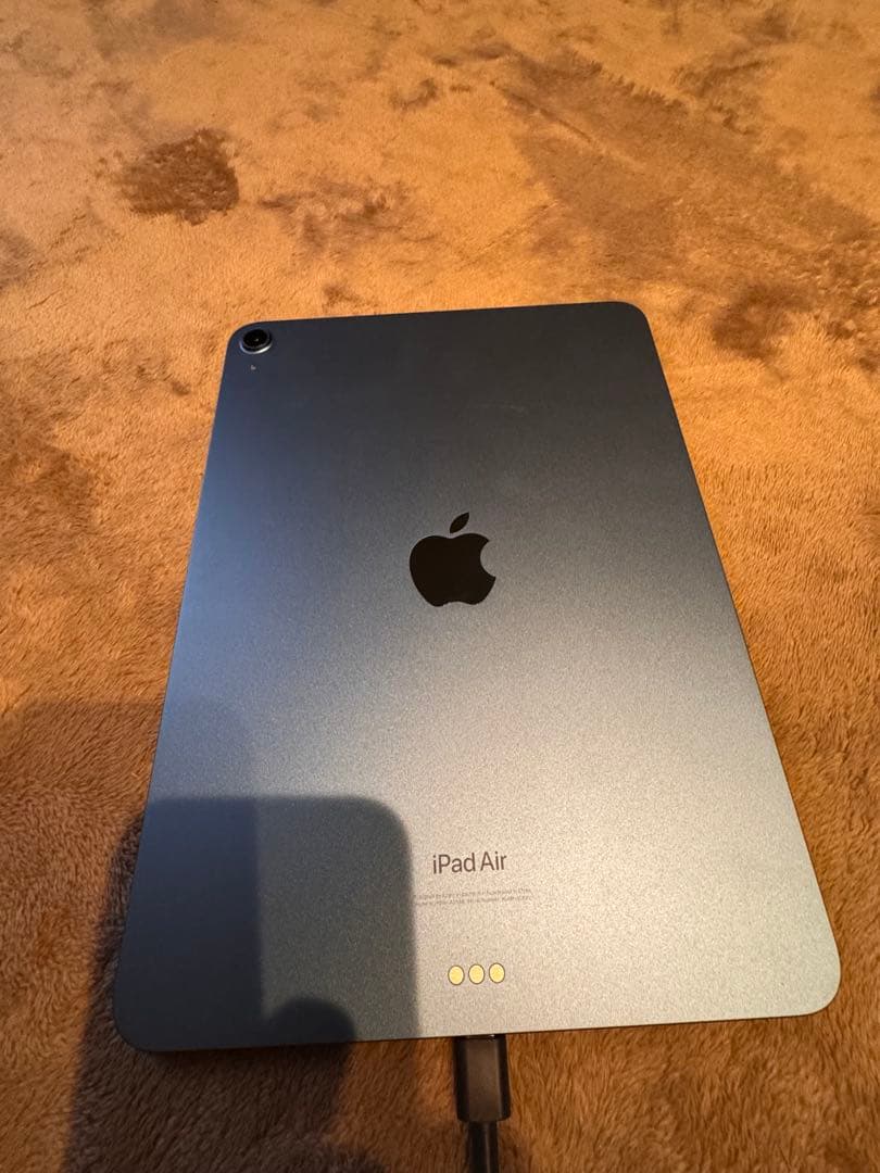 Apple iPad Air (第5世代) 64GB Wi-Fi キーボード付