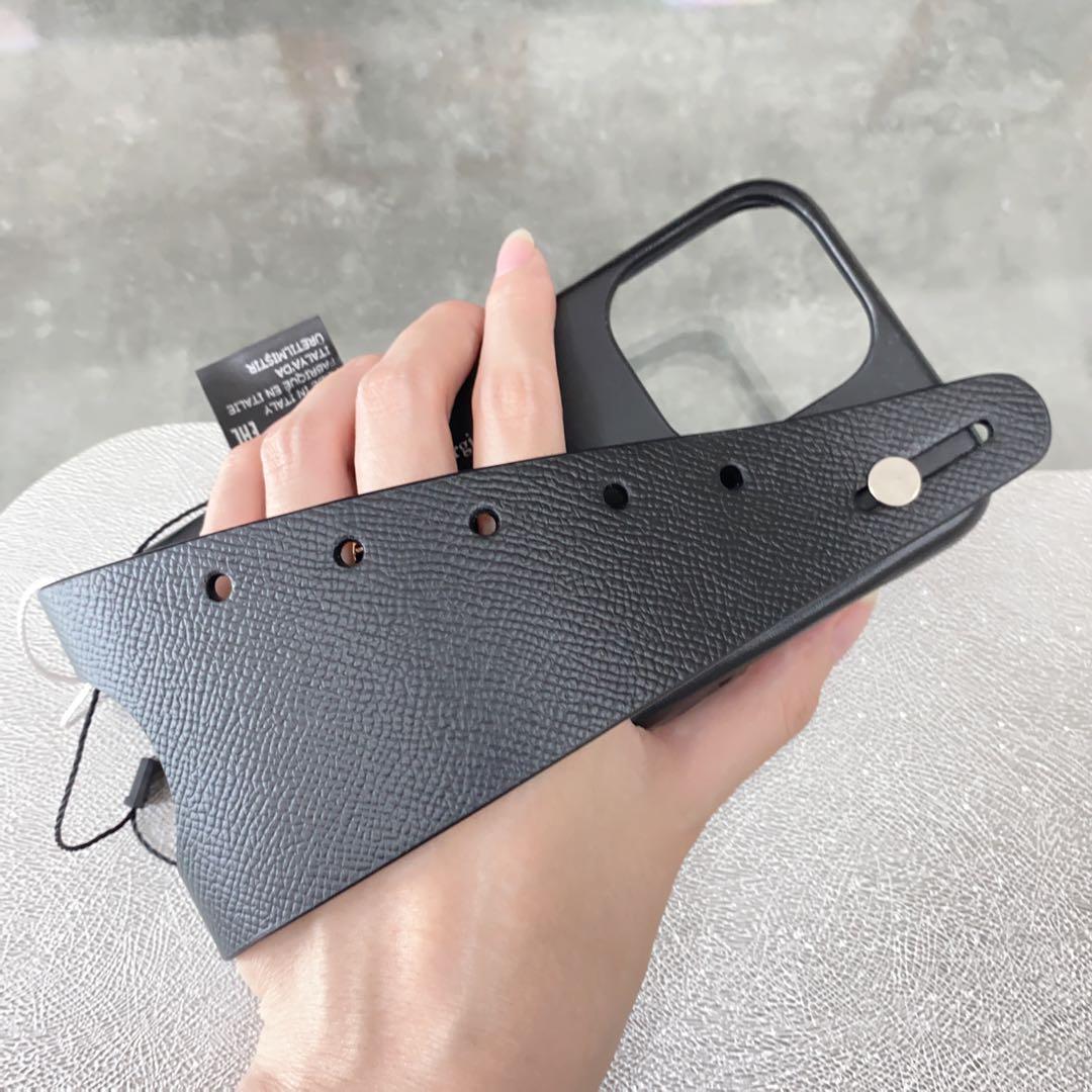 残り１【新品】メゾンマルジェラ スナッチト ベルト付き スマホケース ブラック