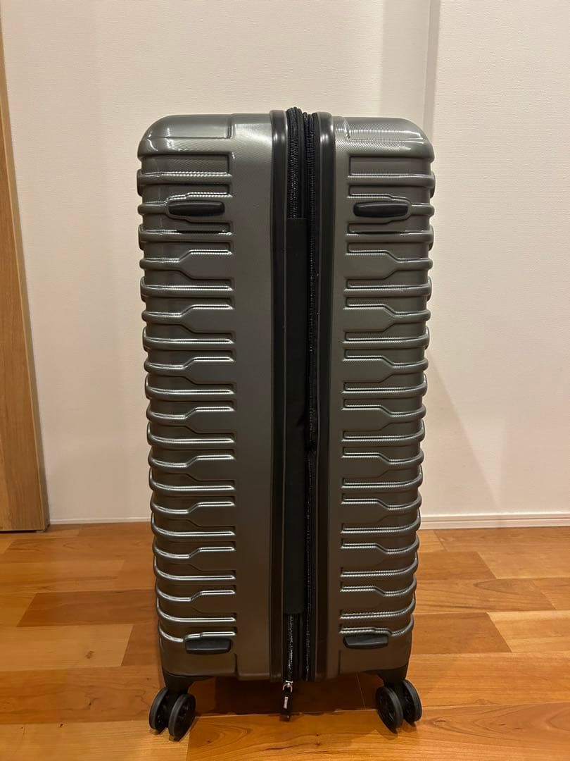 【新品】サムソナイト　スーツケース　大型