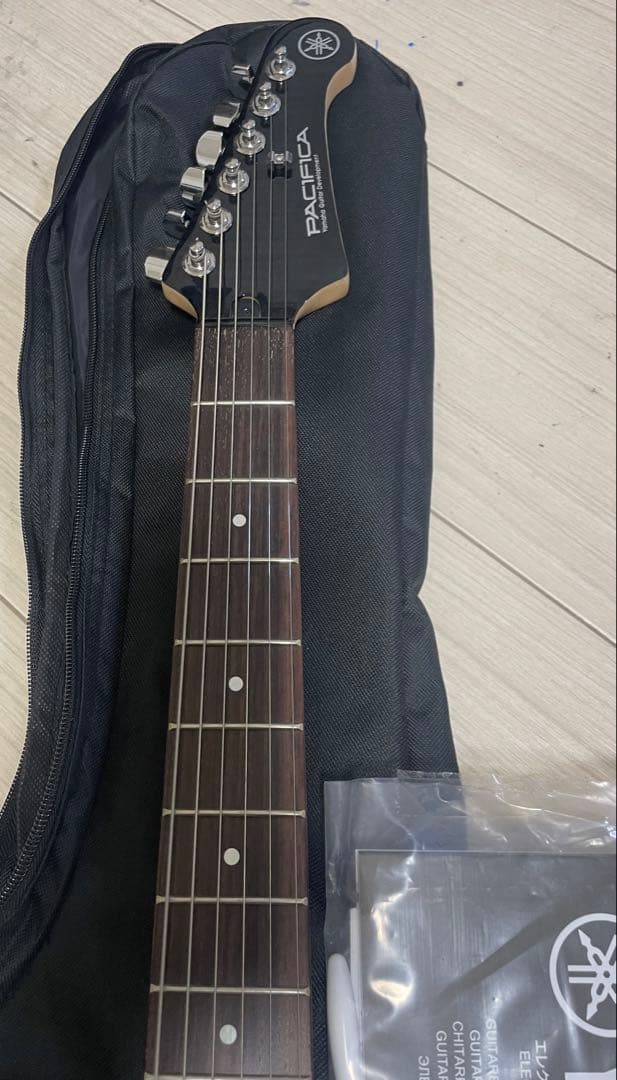 ギター YAMAHA PACIFICA 212VFM
