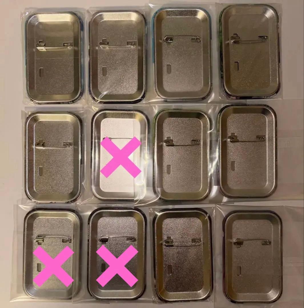 進撃の巨人 まるかく缶バッジ 海 12個コンプリートセット