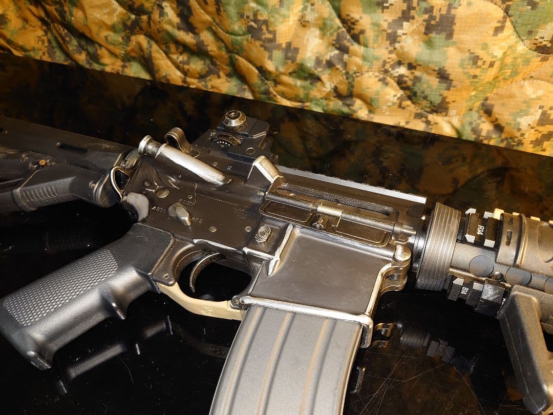 マルイ　ガスブロM4 CQBR BLOCK1