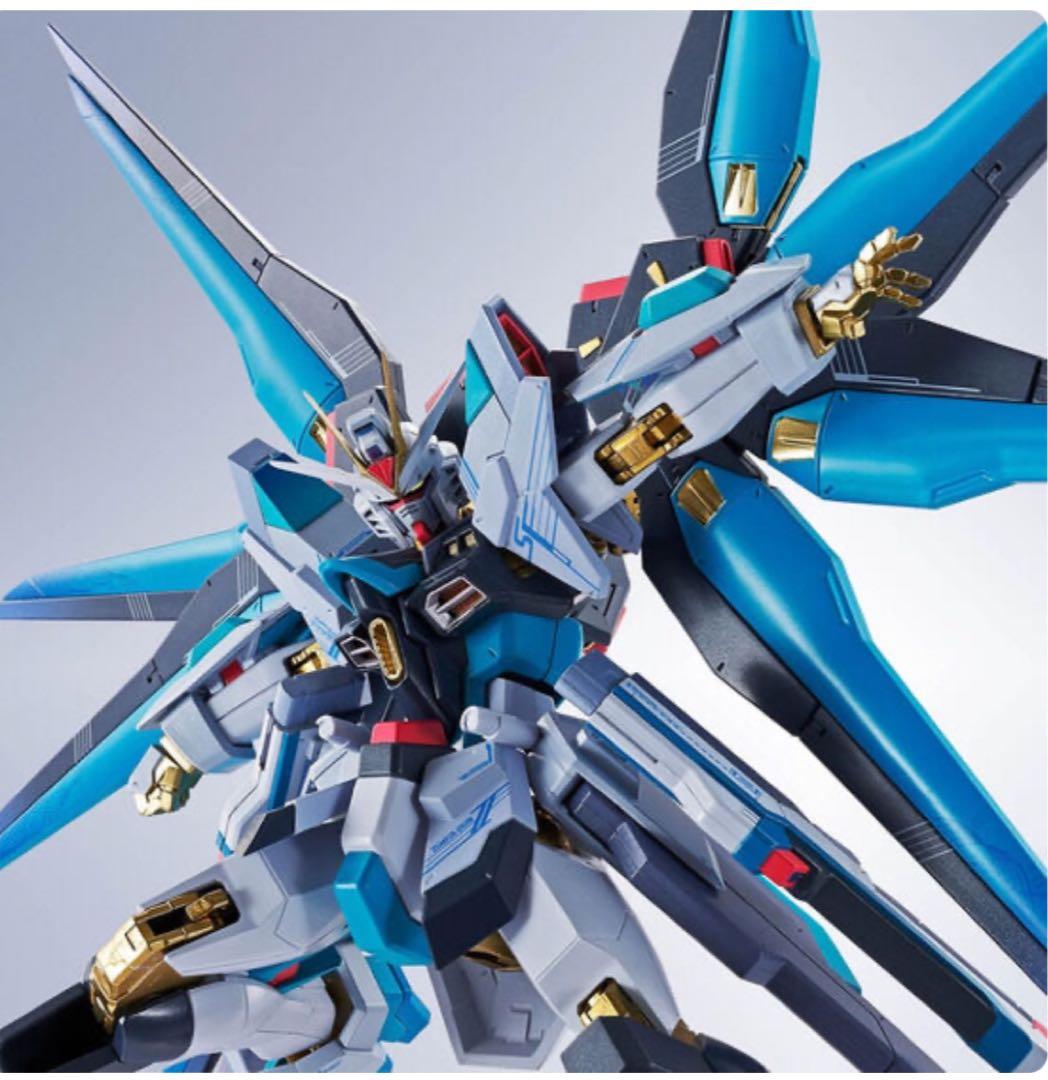 lrobot魂ストライクフリーダムガンダム初音ミク