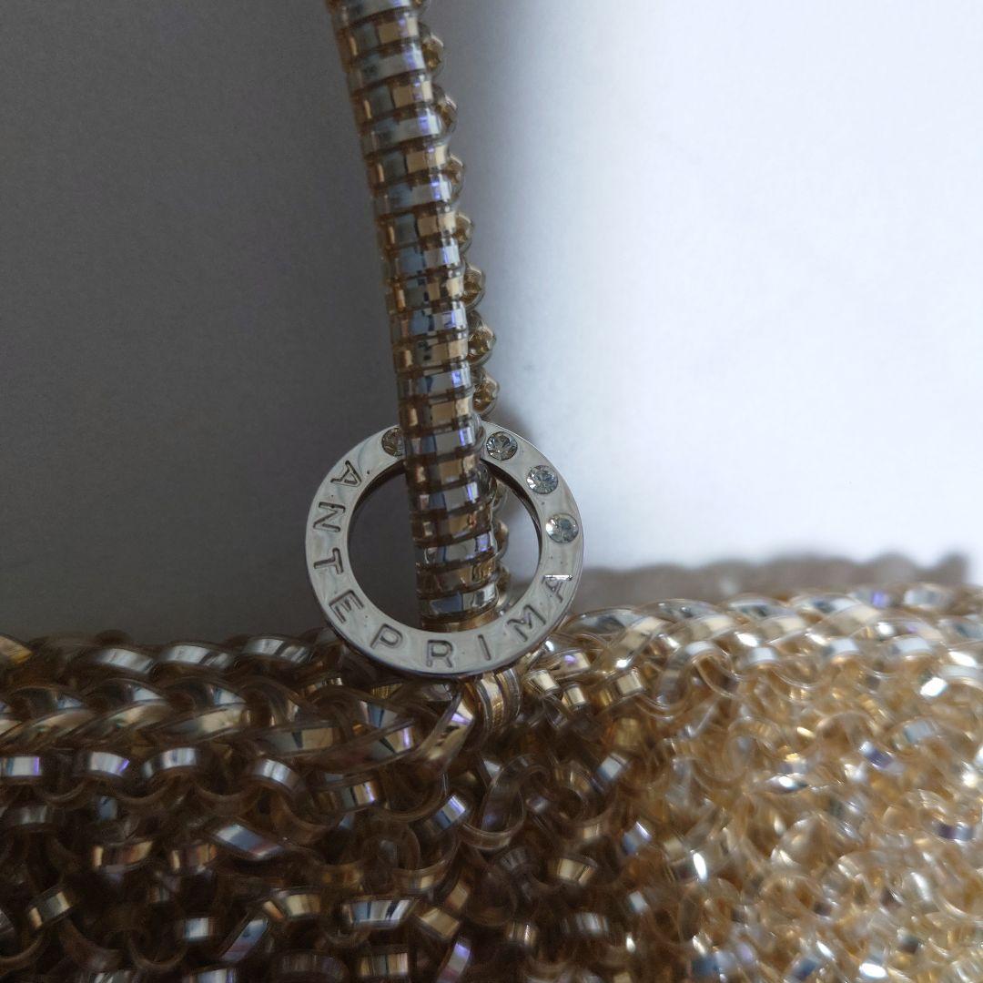 m*i様 ANTEPRIMA　ゴールド スクエア　 パーティーバッグ　キーホルダ