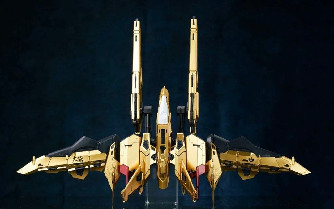 Aurora社　1/100 破暁　アカツキ　合金フレーム付き　海外正規品　プラモ