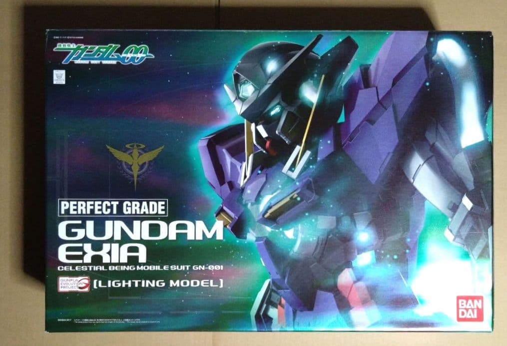 PG ガンダムエクシア [LIGHTING MODEL]