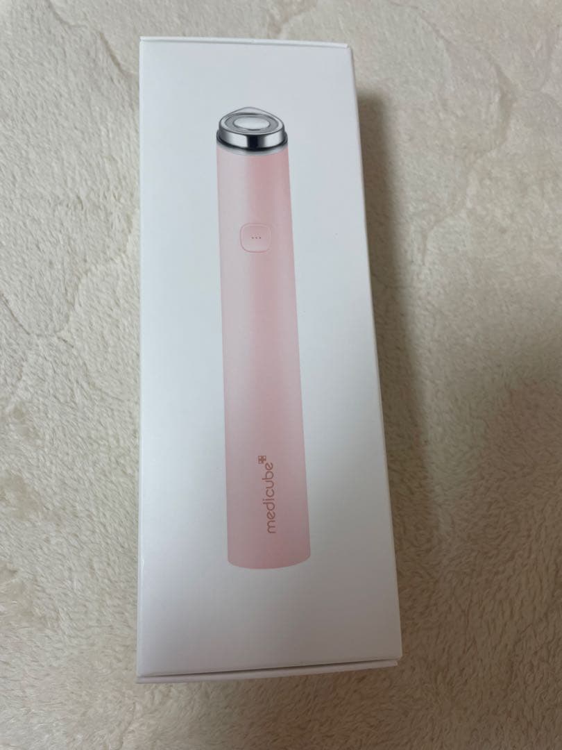 【未使用新品】メディキューブ美顔器　AGE-R ブースタープロミニ ピンク