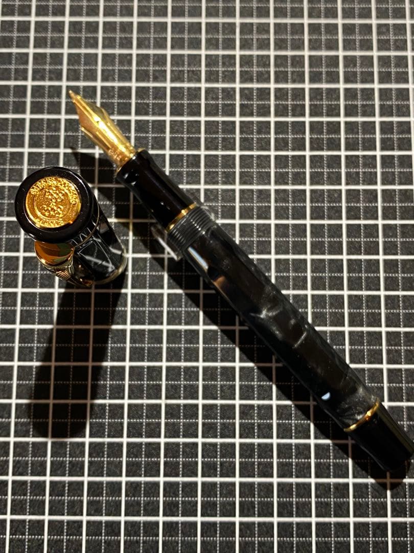 PARKER Duofold Lucky8 万年筆　字幅M