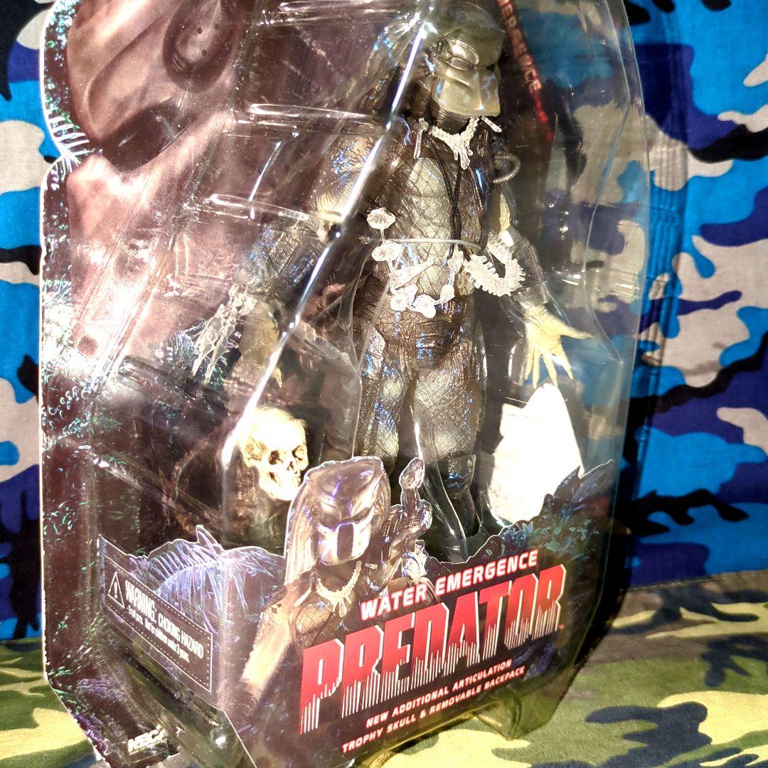 NECA／ウォーターエマージェンシー•プレデター【未開封】
