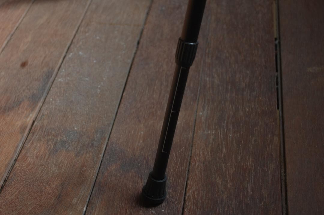 28000円→アウトレットSALE！アクリルキャンプテーブル80ｘ40ｃｍ棚付き