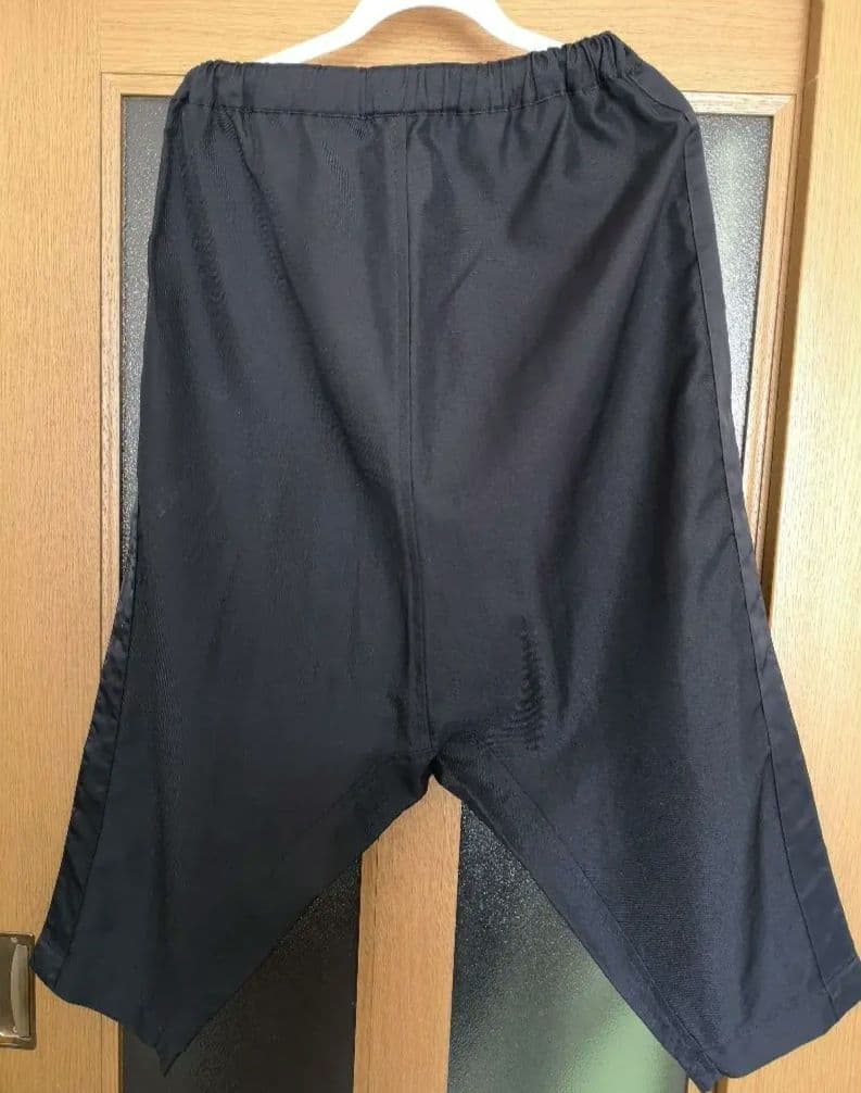 土日祝日セールブラックコムデギャルソン サルエルパンツ