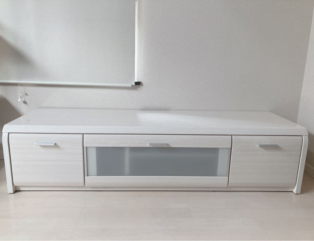 引き取り限定　ホワイトウォッシュカラー　テレビ台 引き出し付き