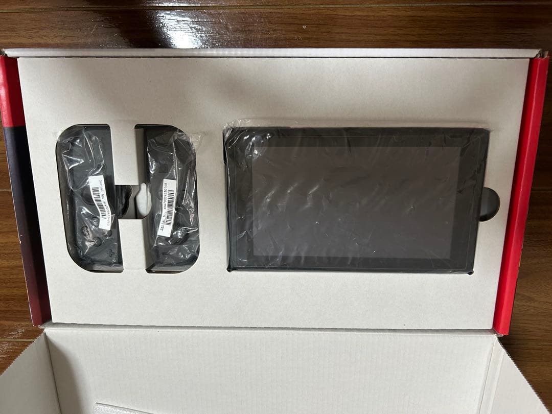 Nintendo Switch 本体 ブラック ジョイコン付き