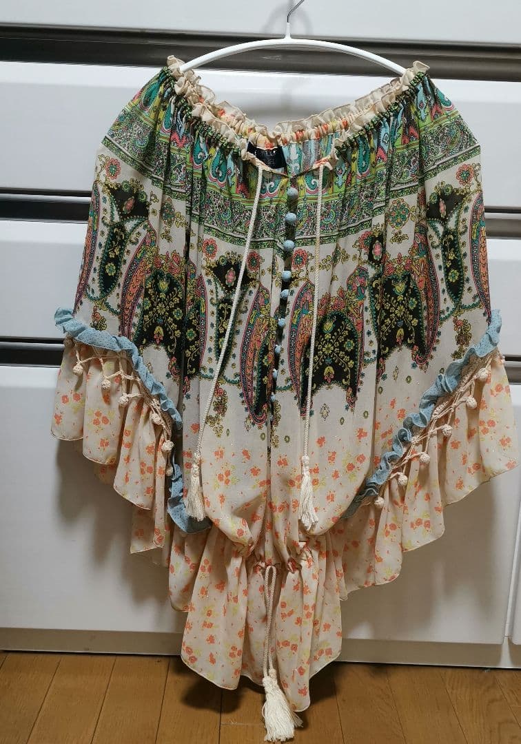 安室ちゃん着用　チュニック