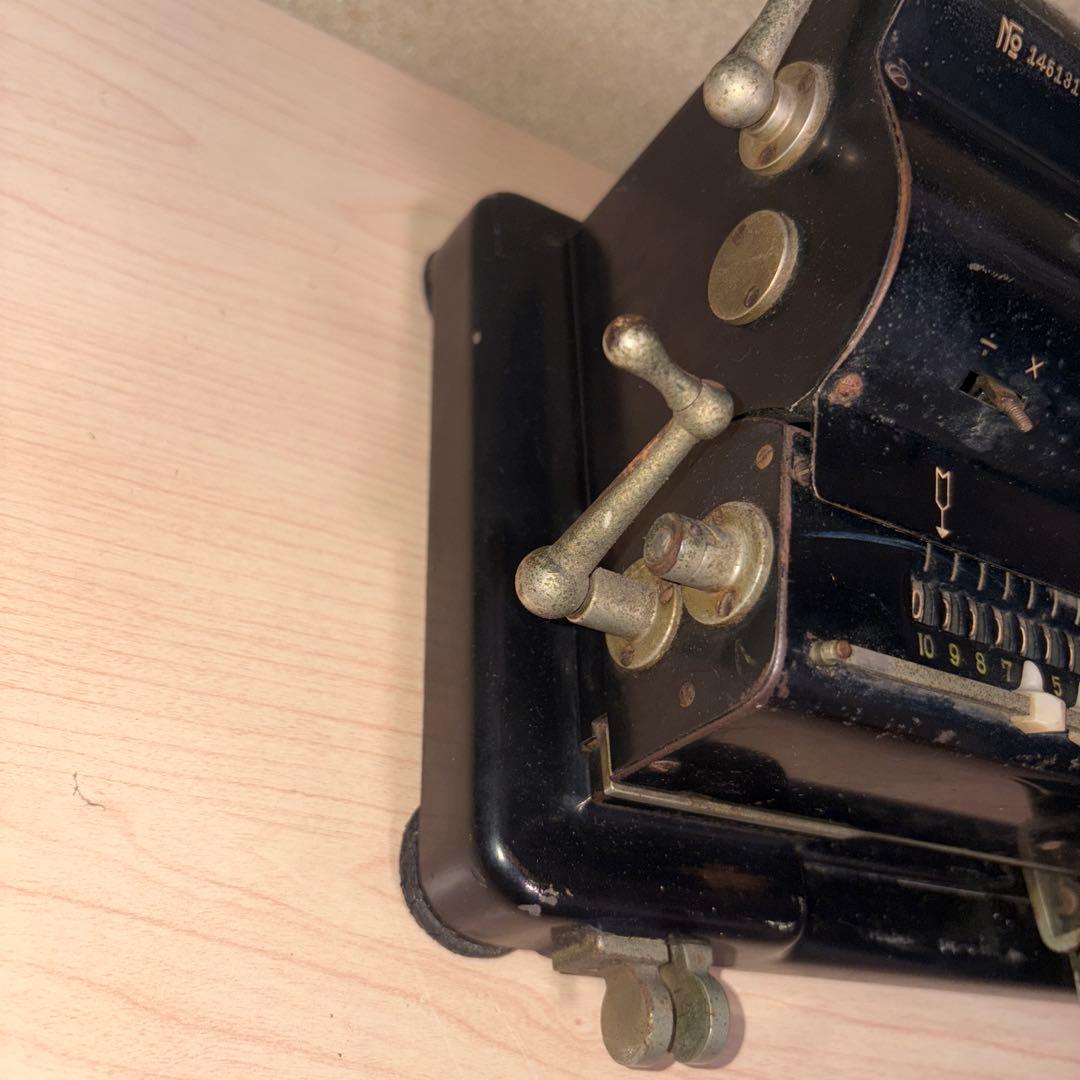 レトロ希少昭和２０年代タイガー計算機