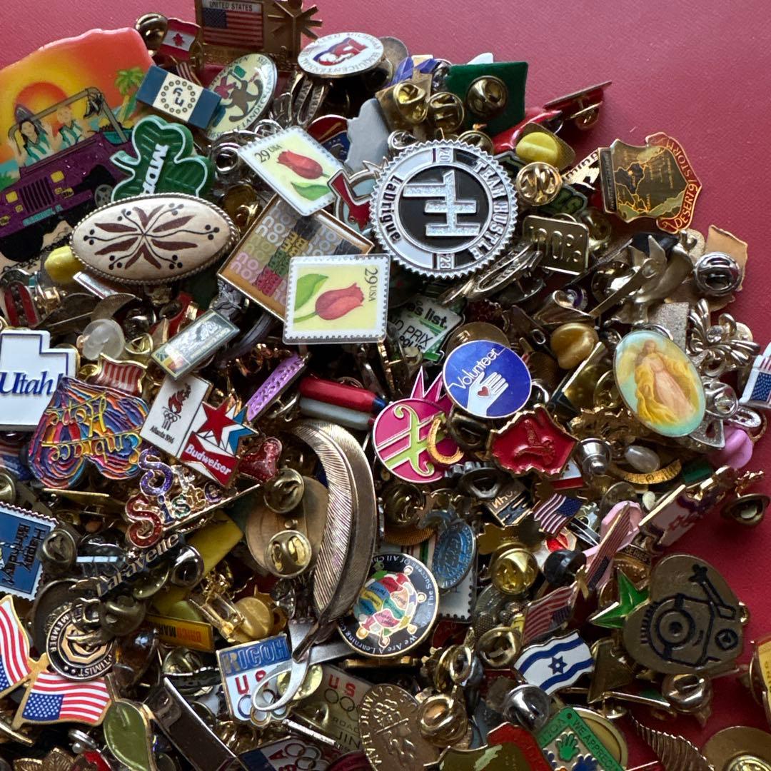 ピンバッジ／ピンズ／450個OVER／VINTAGE
