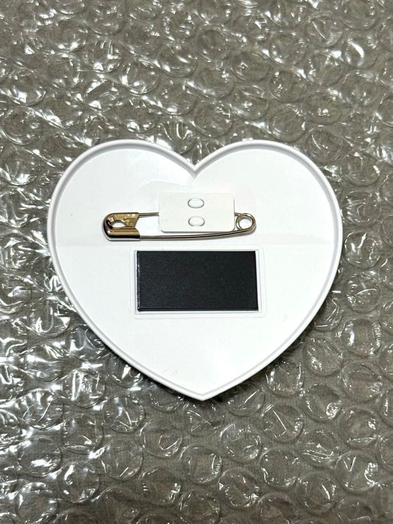 ガンダムカフェ　ガンダムSEED 夏祭り ハート型マグネットバッジ イザーク