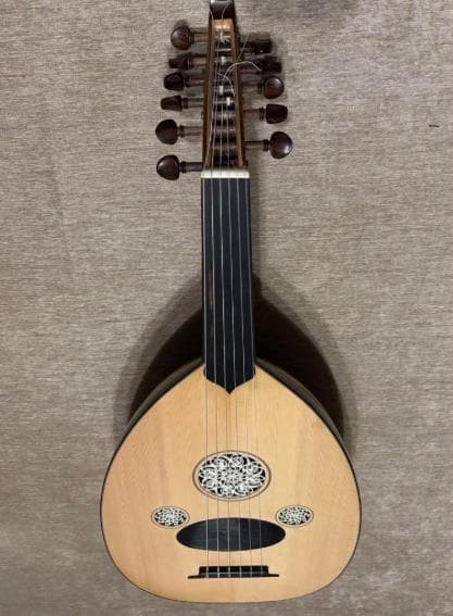 【トルコ製・ハンドメイドウード】Mustafa Copcuoglu作・ケース付き