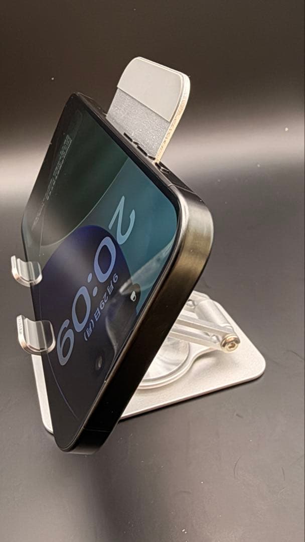 iPhone15 Pro 512GB SIMフリー ブラックチタニウム 美品