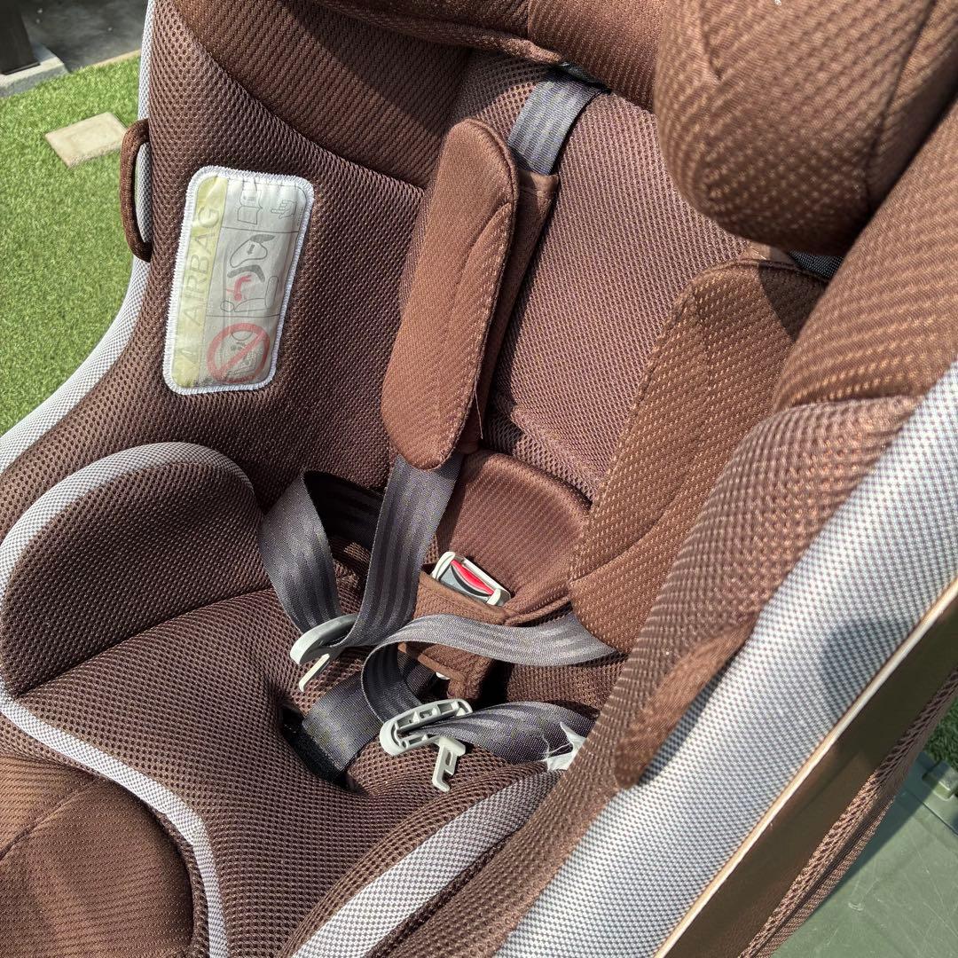 Aprica クルリラ ISOFIX チャイルドシート ブラウン